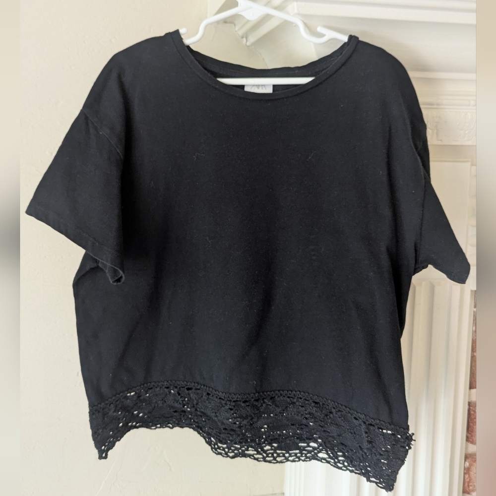 Zara | Black Lace Hem Top